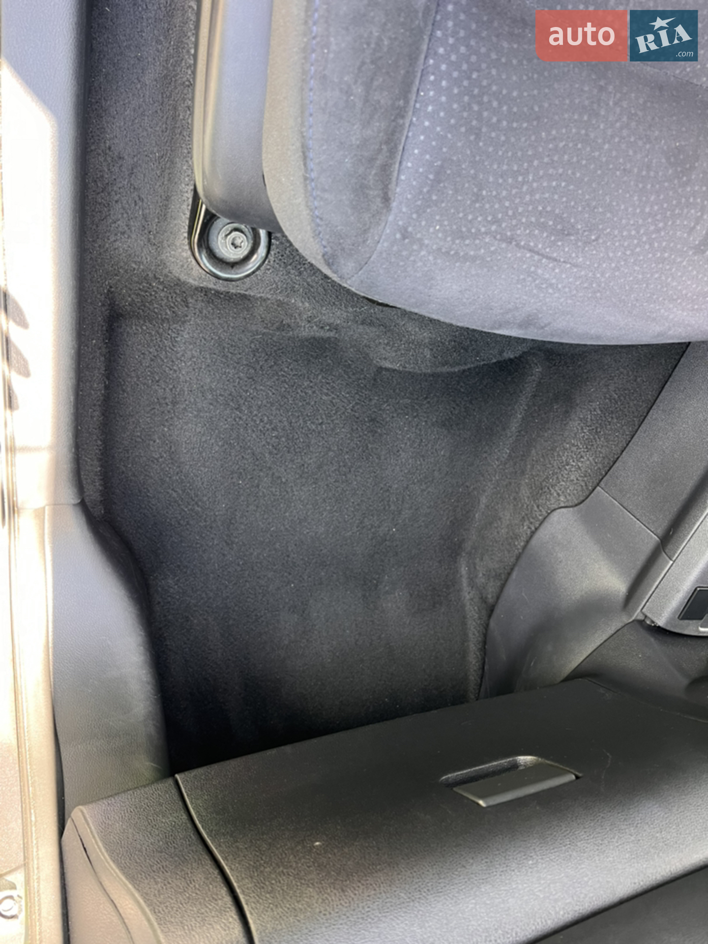 2014 Nissan Leaf - мініатюра 23