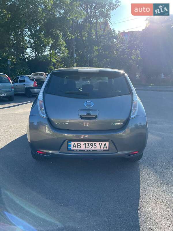 Хетчбек Nissan Leaf 2014 в Вінниці