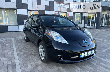 Хетчбек Nissan Leaf 2013 в Ніжині