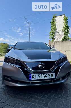 Хетчбек Nissan Leaf 2020 в Києві