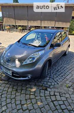 Хэтчбек Nissan Leaf 2013 в Ужгороде