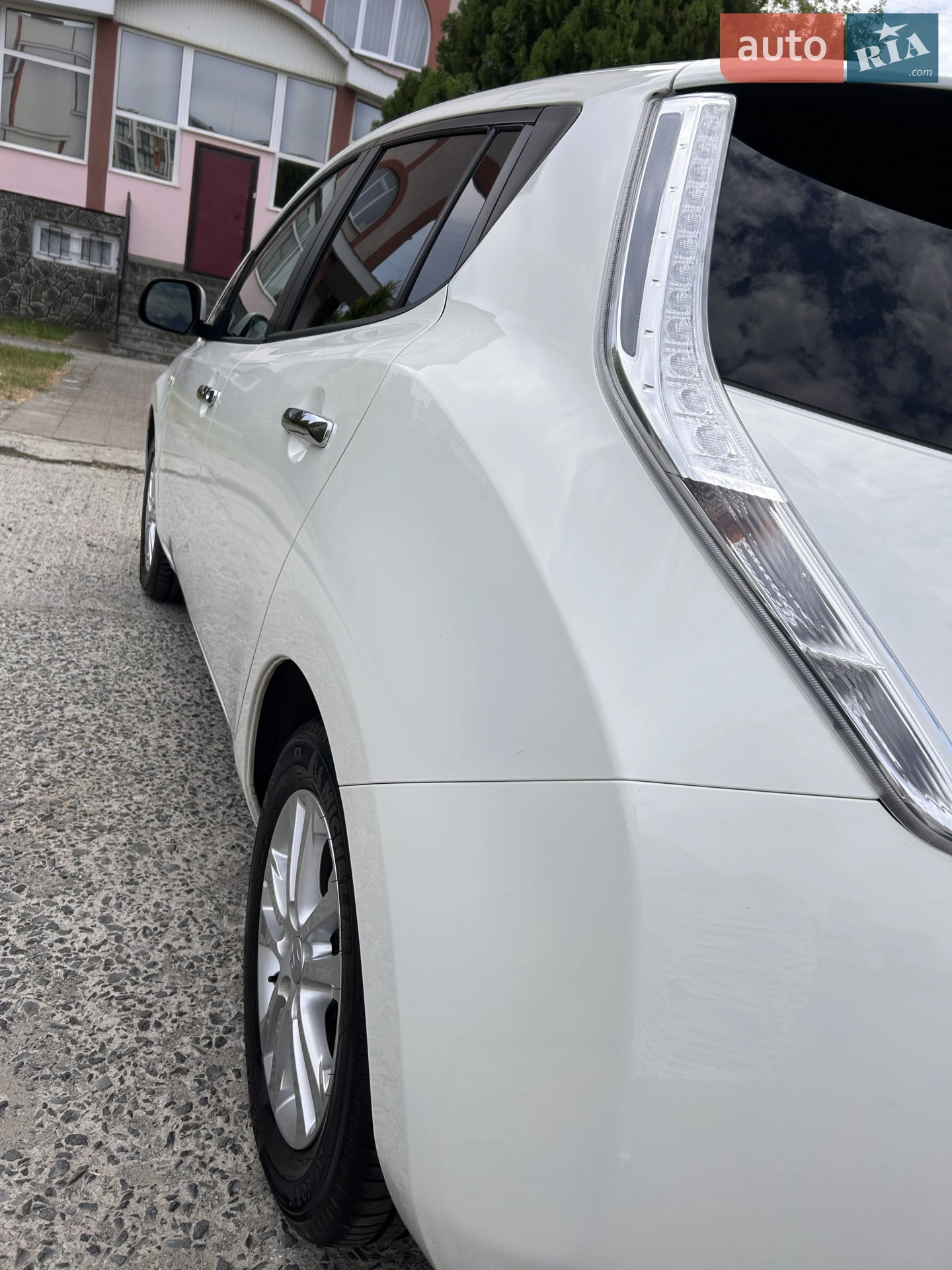 2016 Nissan Leaf - мініатюра 2