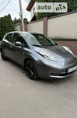 Хэтчбек Nissan Leaf 2014 в Киеве