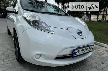 Хэтчбек Nissan Leaf 2014 в Каменец-Подольском