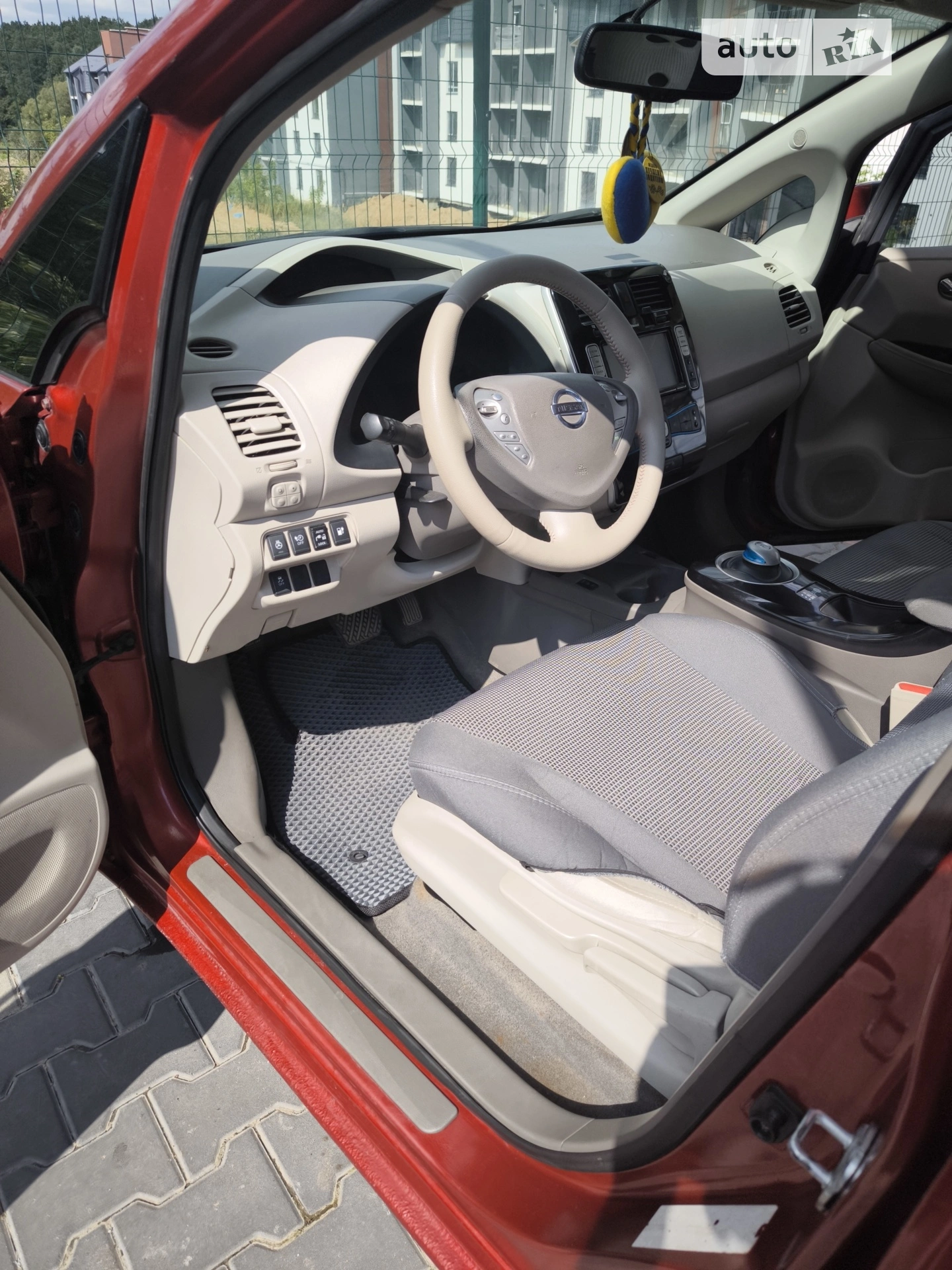 2015 Nissan Leaf - мініатюра 21