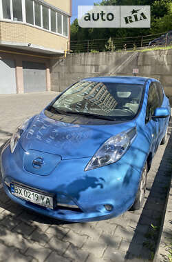 Хетчбек Nissan Leaf 2012 в Хмельницькому