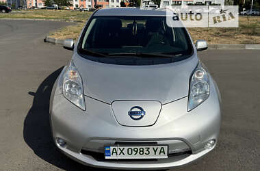 Хетчбек Nissan Leaf 2015 в Харкові