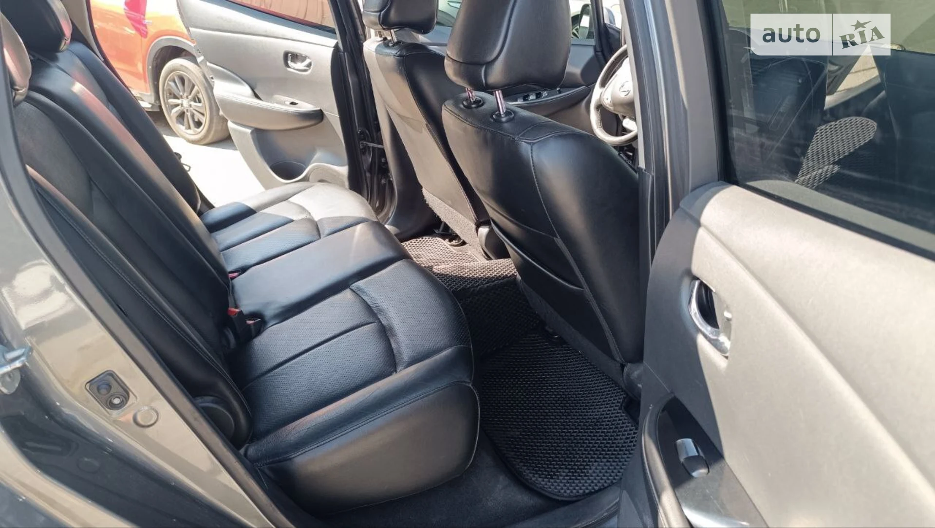 2016 Nissan Leaf - мініатюра 14