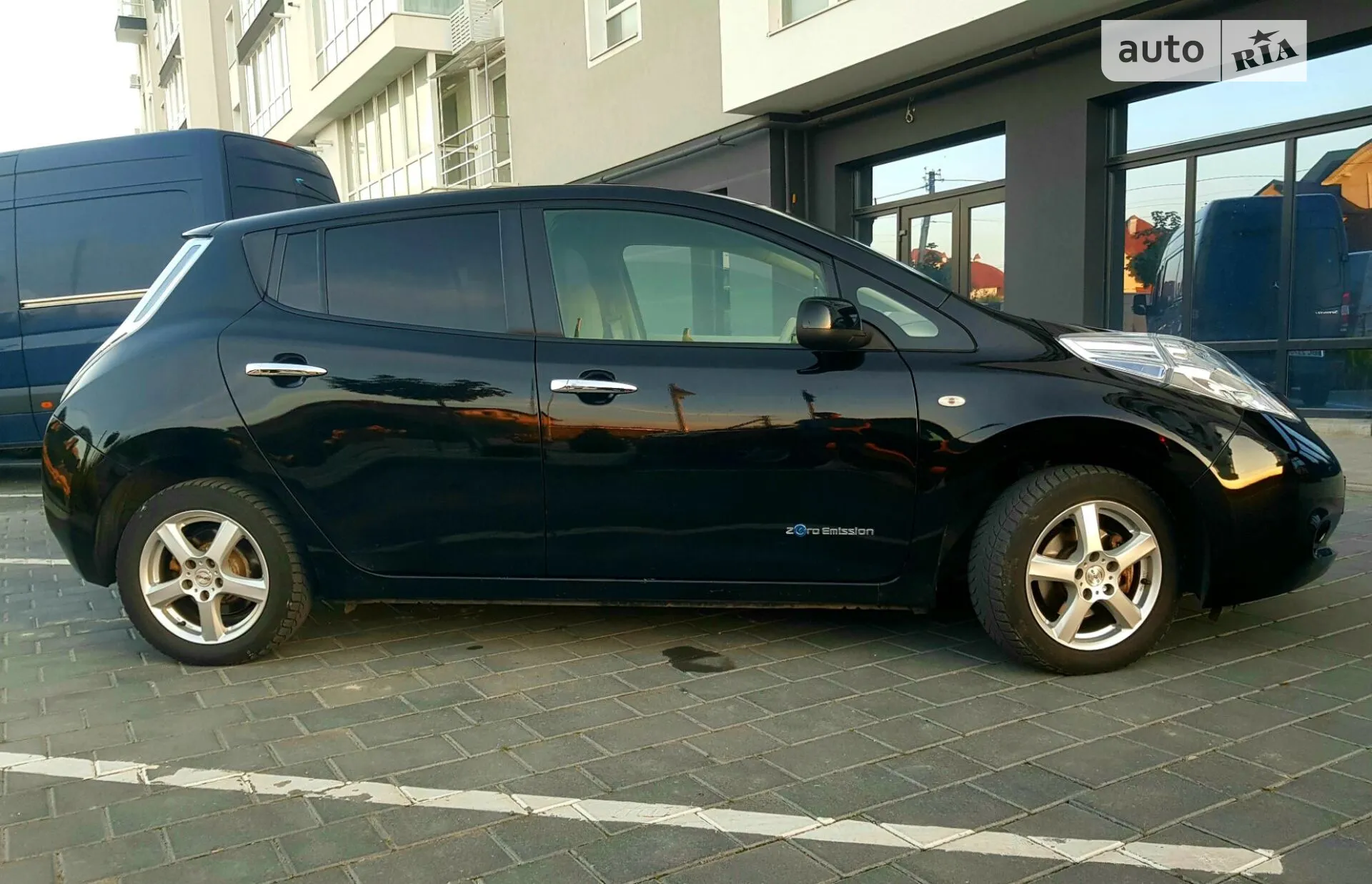 2012 Nissan Leaf - мініатюра 4