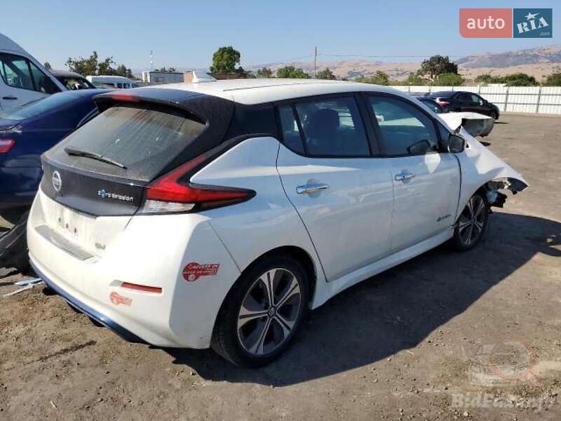 Хэтчбек Nissan Leaf 2018 в Виннице