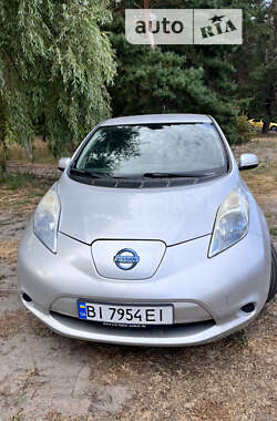 Хетчбек Nissan Leaf 2014 в Полтаві