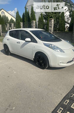 Хэтчбек Nissan Leaf 2014 в Луцке