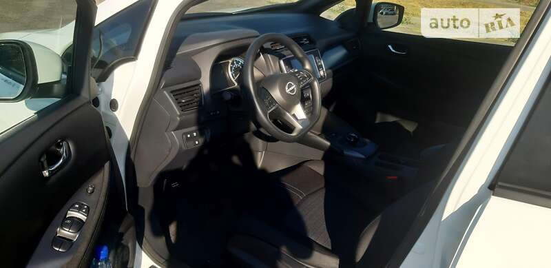 Хэтчбек Nissan Leaf 2023 в Черкассах фото 5 Хэтчбек Nissan Leaf 2023 в Черкассах