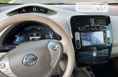 Хэтчбек Nissan Leaf 2012 в Кременчуге