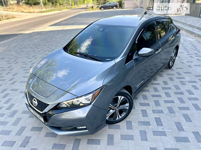Хетчбек Nissan Leaf 2019 в Одесі