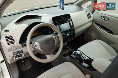 Хэтчбек Nissan Leaf 2013 в Ровно