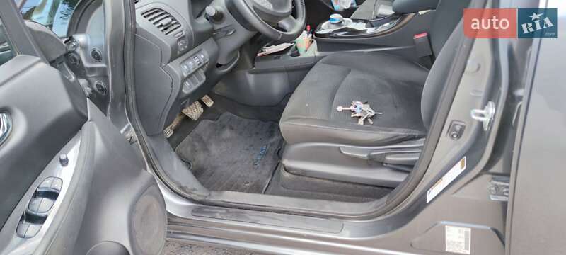 Хетчбек Nissan Leaf 2016 в Одесі фото 17 Хетчбек Nissan Leaf 2016 в Одесі