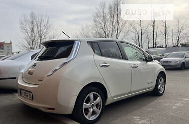 Хетчбек Nissan Leaf 2012 в Вишгороді