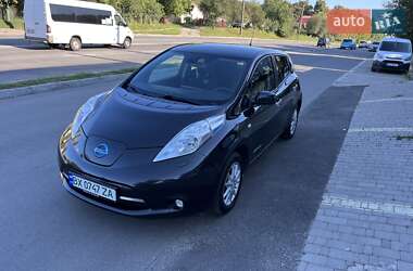 Хэтчбек Nissan Leaf 2016 в Хмельницком