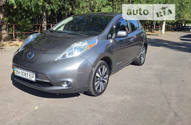 Хетчбек Nissan Leaf 2014 в Одесі