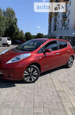 Хетчбек Nissan Leaf 2014 в Черкасах