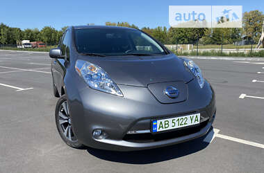 Хэтчбек Nissan Leaf 2014 в Виннице