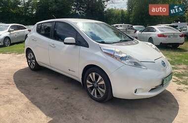 Хэтчбек Nissan Leaf 2013 в Львове