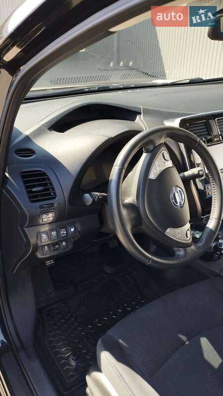 Хетчбек Nissan Leaf 2014 в Тальному фото 7 Хетчбек Nissan Leaf 2014 в Тальному