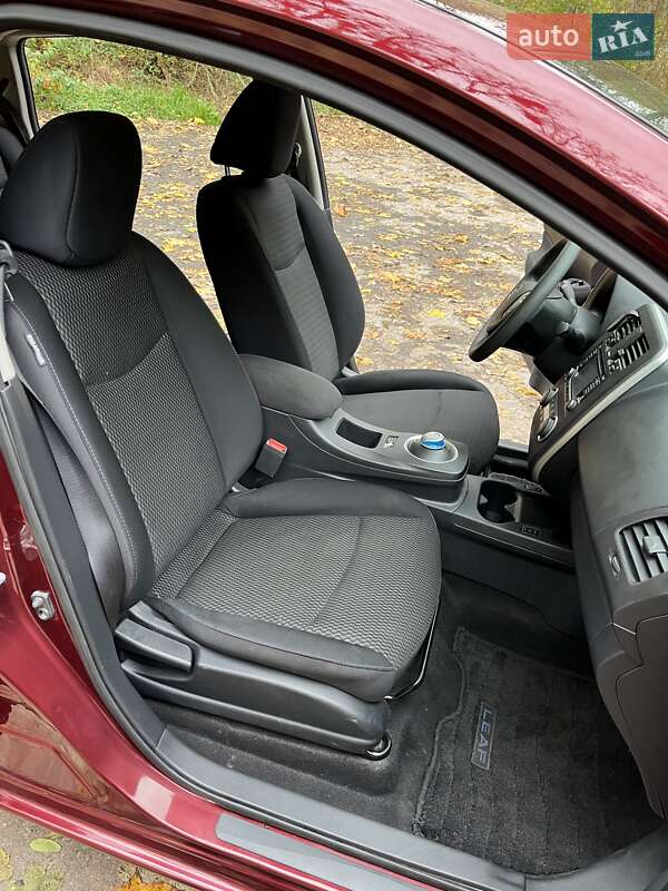 Хетчбек Nissan Leaf 2017 в Львові