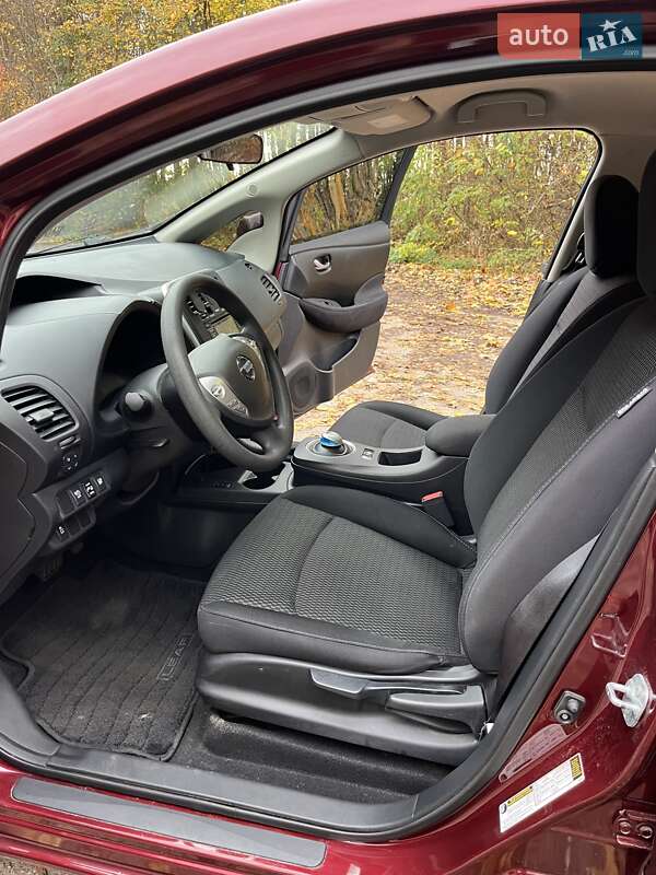 Хетчбек Nissan Leaf 2017 в Львові