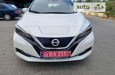 Хетчбек Nissan Leaf 2021 в Києві