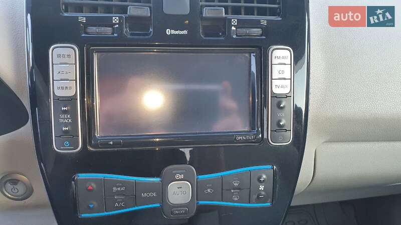 Хэтчбек Nissan Leaf 2014 в Каменском