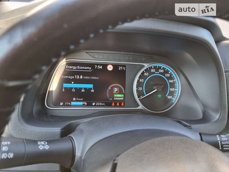 Хэтчбек Nissan Leaf 2018 в Киеве фото 7 Хэтчбек Nissan Leaf 2018 в Киеве