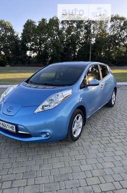 Хэтчбек Nissan Leaf 2013 в Одессе