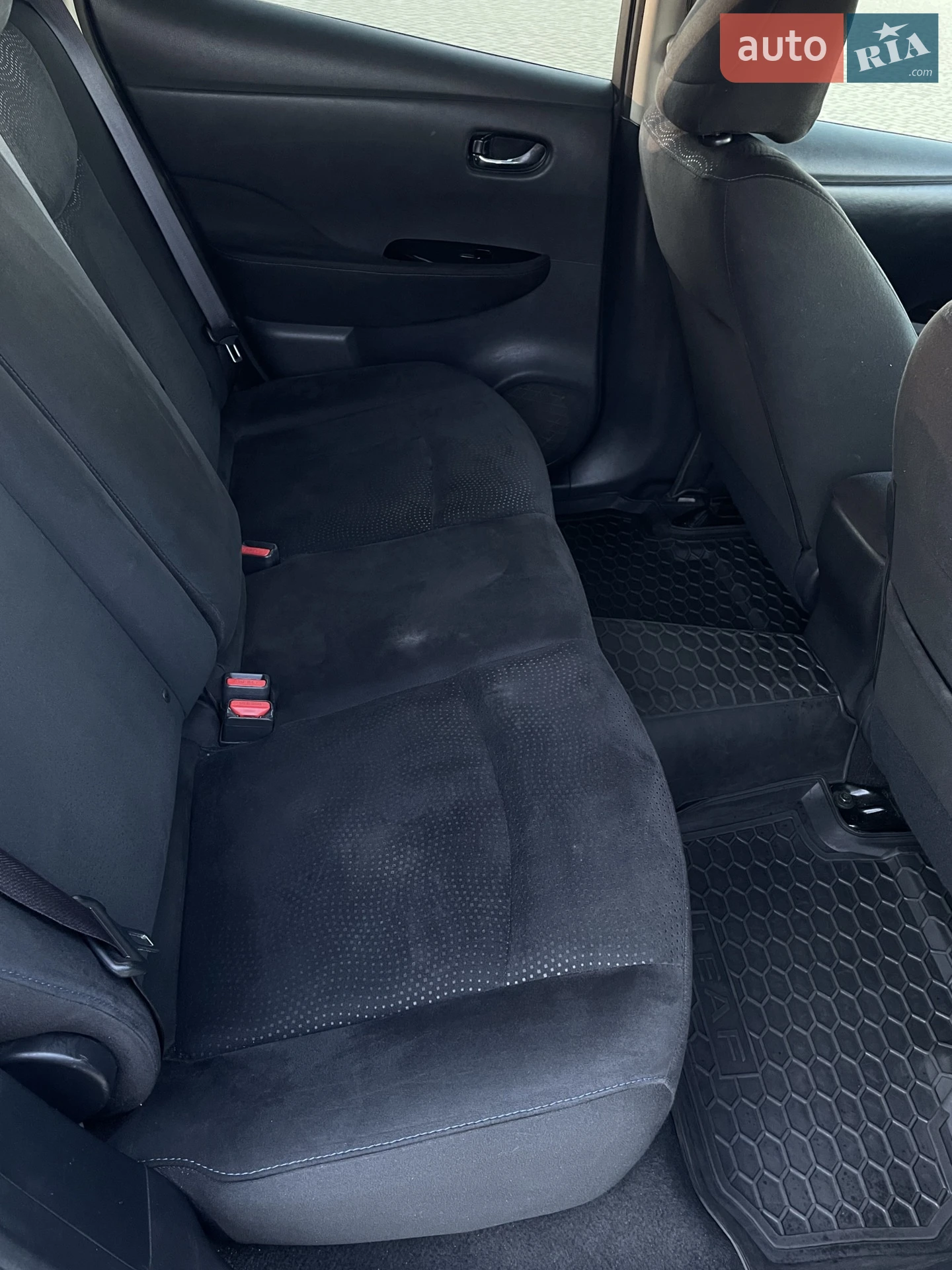 2013 Nissan Leaf - мініатюра 18