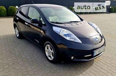 Хэтчбек Nissan Leaf 2011 в Львове