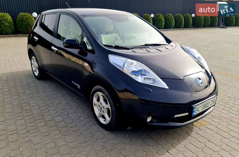 Nissan Leaf 2011