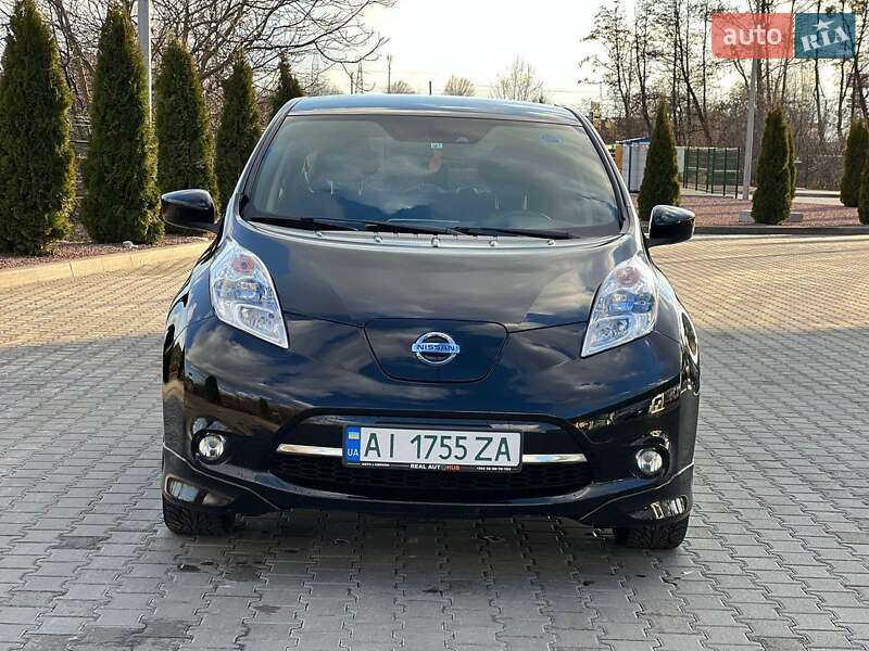 Хетчбек Nissan Leaf 2016 в Борисполі