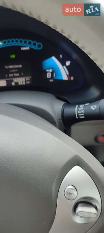 Хэтчбек Nissan Leaf 2012 в Дрогобыче