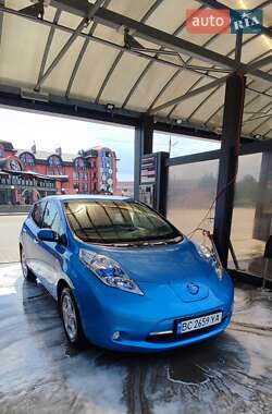 Хэтчбек Nissan Leaf 2012 в Дрогобыче