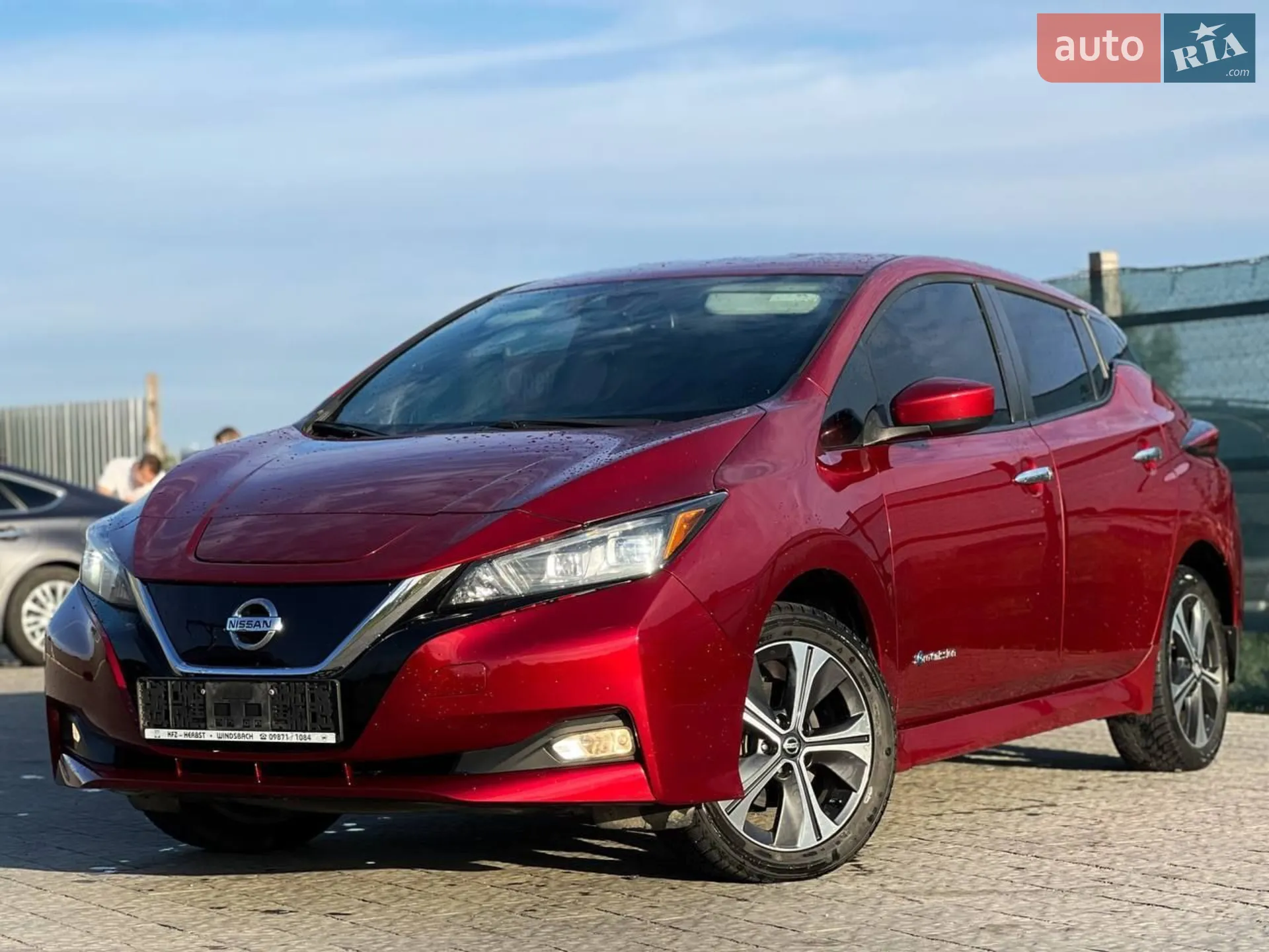 2018 Nissan Leaf - фото 1