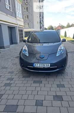 Хэтчбек Nissan Leaf 2013 в Ивано-Франковске