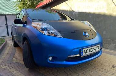 Хэтчбек Nissan Leaf 2013 в Турийске