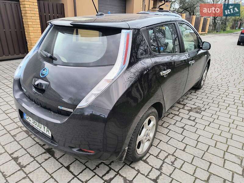 Хетчбек Nissan Leaf 2012 в Львові