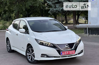 Хэтчбек Nissan Leaf 2019 в Ровно