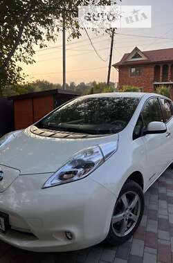 Хэтчбек Nissan Leaf 2012 в Коломые