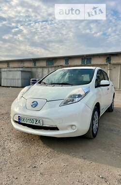 Хетчбек Nissan Leaf 2013 в Кам'янець-Подільському