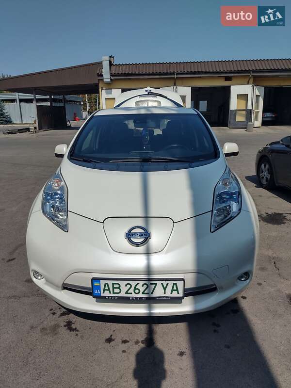 Nissan Leaf 2014