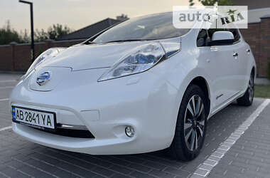 Хэтчбек Nissan Leaf 2016 в Виннице