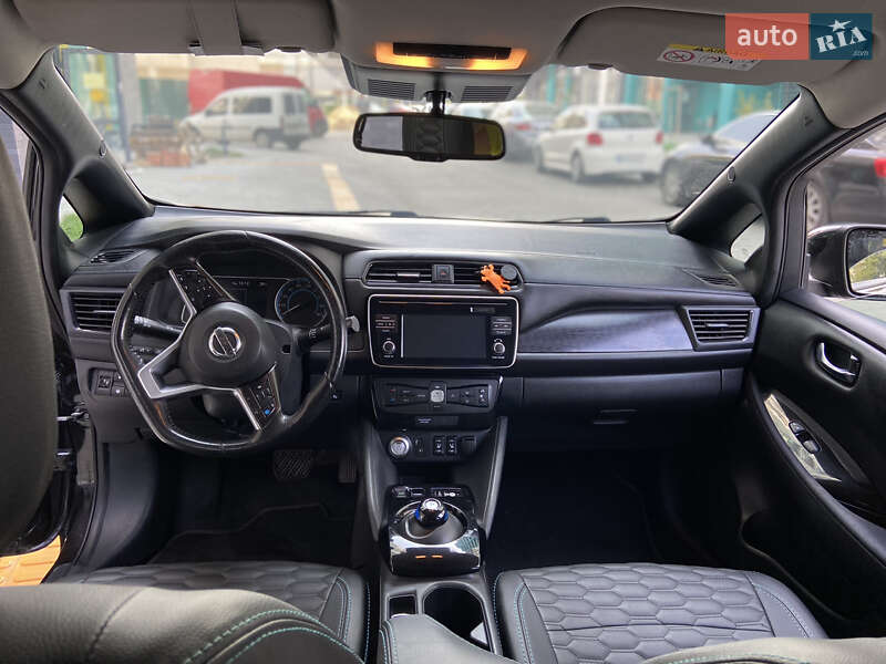 Хэтчбек Nissan Leaf 2018 в Житомире фото 15 Хэтчбек Nissan Leaf 2018 в Житомире